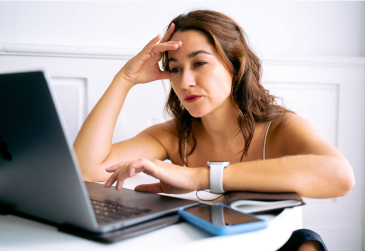 Why Is My Vision Blurry? Common Causes Explained Dry eyes causing blurry vision and eye discomfort